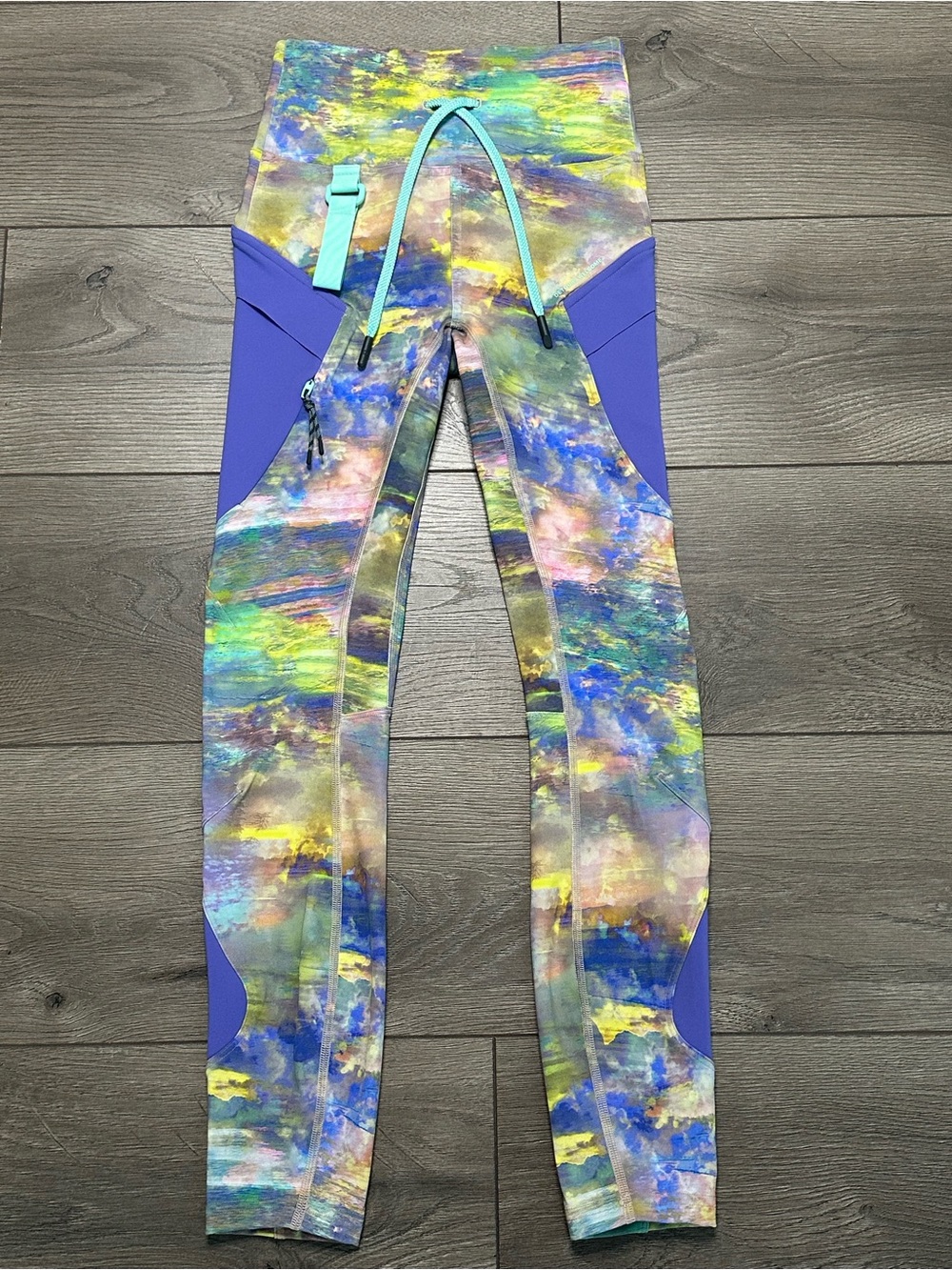 Lululemon Cargo Super High Rise Hiking Tight Leggings Altered Nature Multi 2